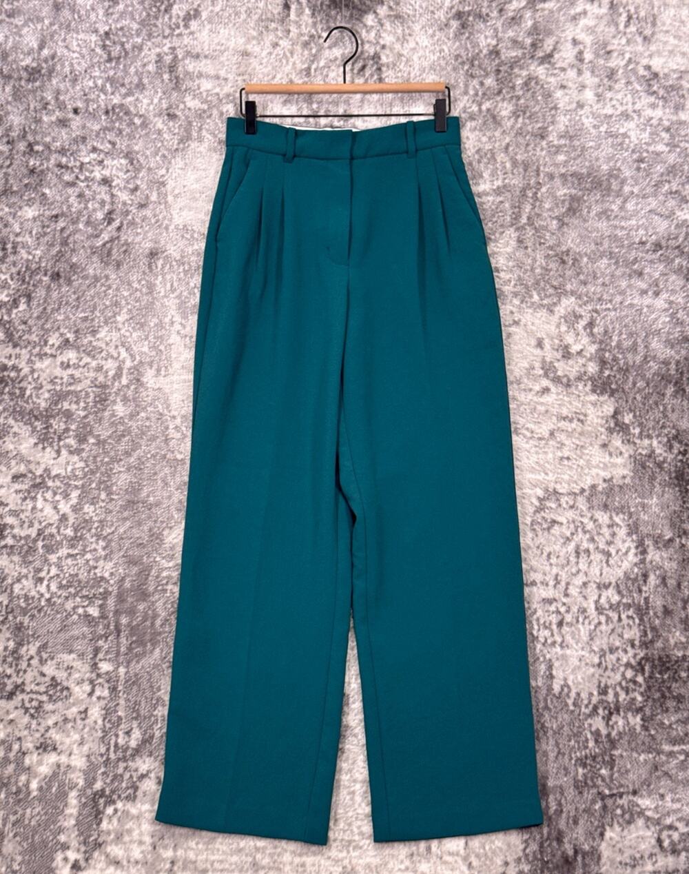 Aritzia Effortless Pants 6 Womens Wilfred Jewel Green Crepette Trouser